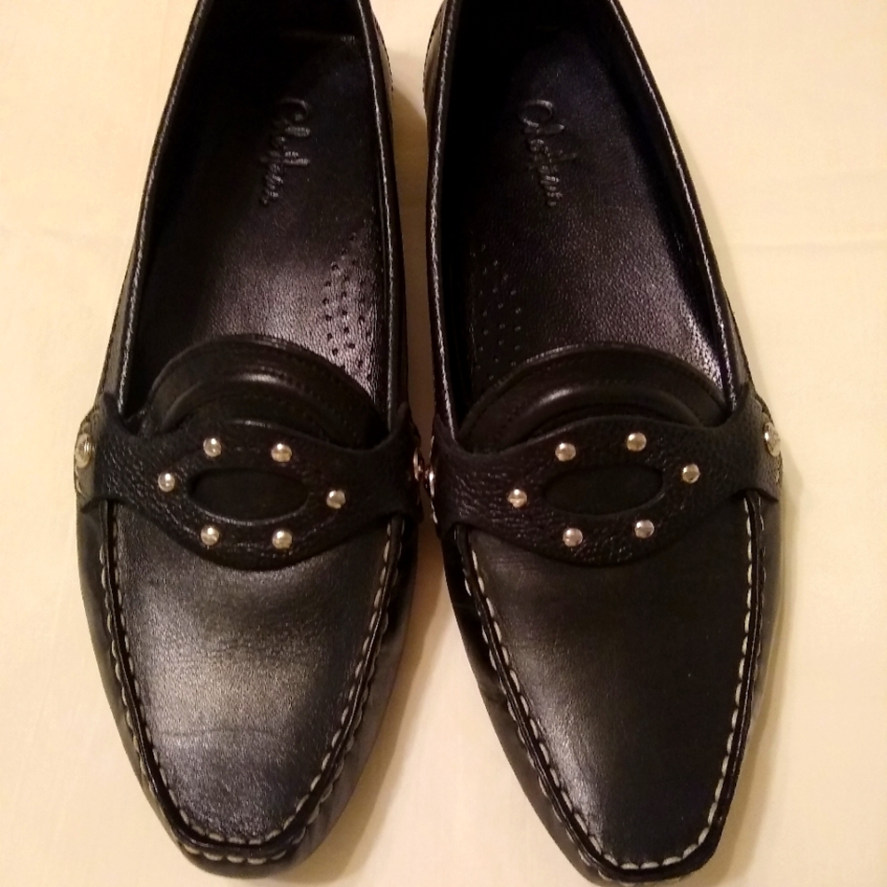 Cole Haan Loafers, Black Leather size 8B. Super comfortable and stylish.